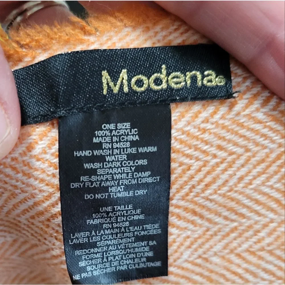 LN MODERNA PATCHWORK STYLE BLANKET SCARF W/FRINGE